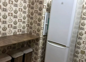 Masazlr Qurtlus 93 2 otaq 60 kv Menzilde hersarayeti var