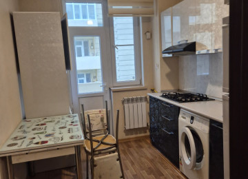 : Biz Xırdalan kristal Abşeron 1 de ev icareye vermek