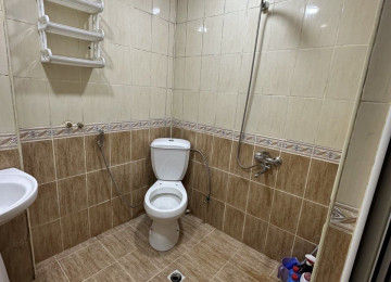 Abşeron gənclər şəhərciyində (Riyad ticarət mərkəzi ilə