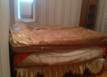 AAAF -tərəfdə, Uğur marketin arxası, Şükürun maqazini,