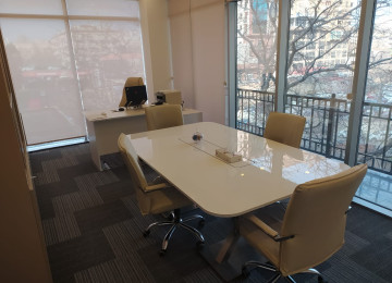 Hazır tam təmirli ofis satılır. 122 m2, 5500 AZN-dən.