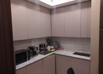 Hazır tam təmirli ofis satılır. 122 m2, 5500 AZN-dən.