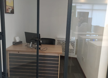 Hazır tam təmirli ofis satılır. 122 m2, 5500 AZN-dən.