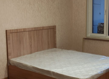Xlrdalan Heydər Parkına yaxın ərazidə, 4 mərtəbəli daş