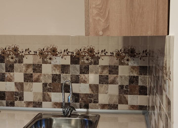 Xlrdalan Heydər Parkına yaxın ərazidə, 4 mərtəbəli daş