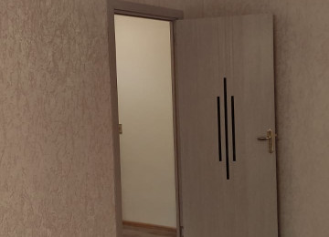 Xlrdalan Heydər Parkına yaxın ərazidə, 4 mərtəbəli daş