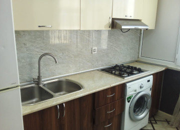 Xlrdalan Super yerde 3 nmreli mektebin yanl esyanan satllr