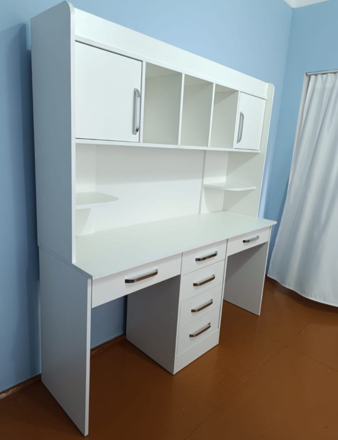 2nəfərlik yazı masası Sifarişlə hazırlanır Rəng seçimi var