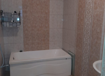 Masazlr 4 otaq heyet evi kiraye verlir Tam təmirli, əşyalı