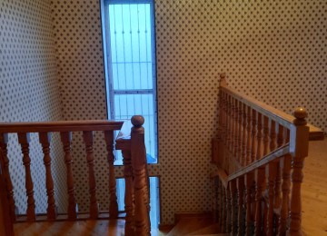 Masazlr 4 otaq heyet evi kiraye verlir Tam təmirli, əşyalı