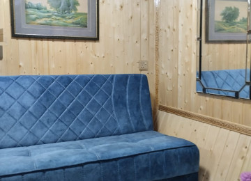 Arendaya da verirem. Əla vəziyyətdədir. Balkonu da var.