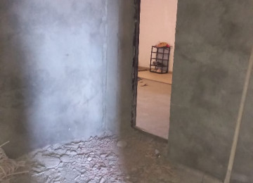 Binada yaṣayis var.isiq,su var.qaz xettleri cekilib saygac