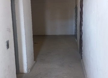 Binada yaṣayis var.isiq,su var.qaz xettleri cekilib saygac