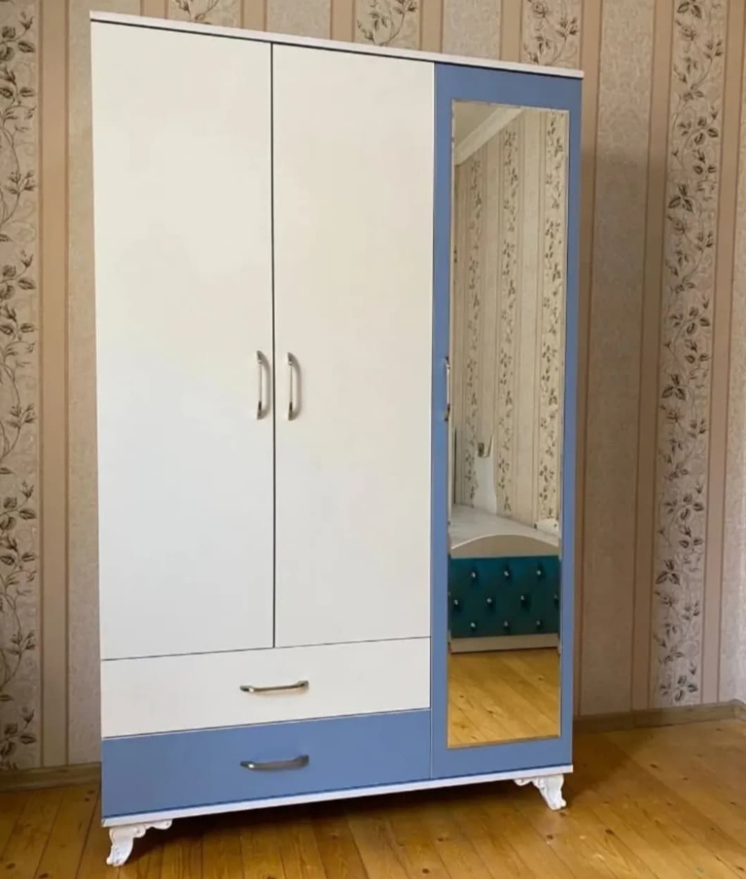 Uşaq dolabı Sifarişlə hazırlanır Rəng seçimi var Ölçü