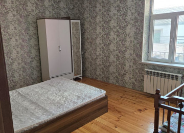 Xlrdalada Kiraye 5 otaq heyet evi kiraye Ayleye verlir 140