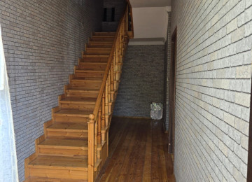 Xlrdalada Kiraye 5 otaq heyet evi kiraye Ayleye verlir 140