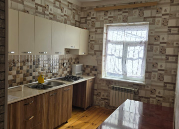 Xlrdalada Kiraye 5 otaq heyet evi kiraye Ayleye verlir 140