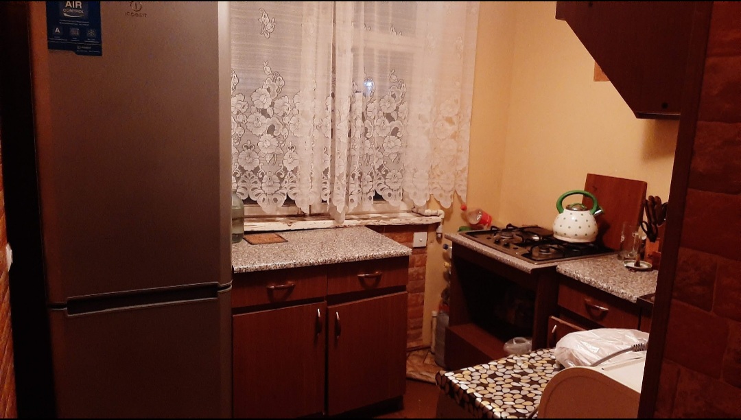 Xlrdalan 1 otaq kiraye 31kv 300 azn xanmlara ve Ayleye