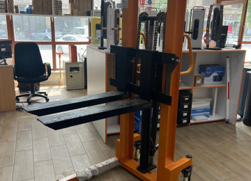 Stabelyor yuk qaldirici Size En yeni muasir Manual Nyulon