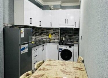 Xlrdalada Kohne bazar terefde 2 otaq menzil kiraye verlir