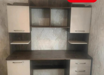 Yazı masası Sifarişlə hazırlanır Rəng seçimi var Qiymət