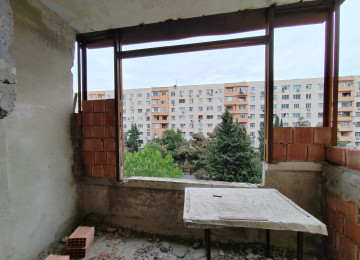 Xətai rayonu Sarayevo küçəsi Bakı Kinoteatrla üzbə-üz