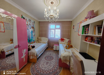 Lokbatan qesebesinde yeni Kingsmartin yaxinliginda temirli