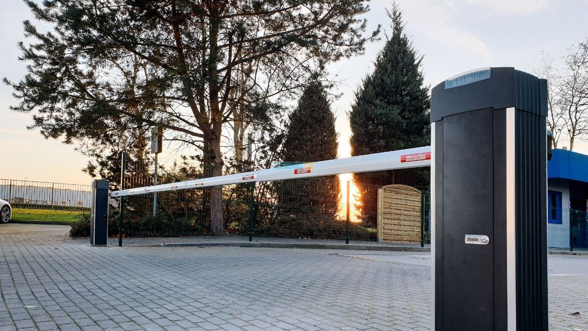 Size yeni nesil Slaqbaum sistemini teqdim edirik unikal