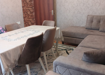 Masazlr qesebesi kohne beko teref olan yerde 2 otaq heyet