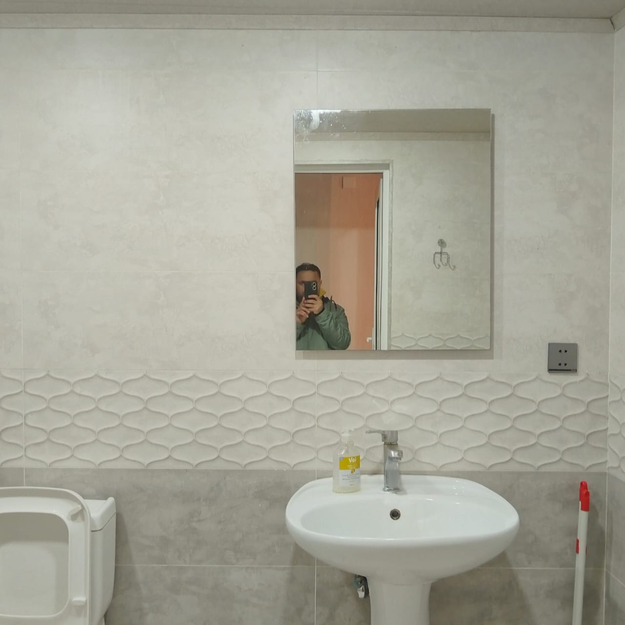 Xlrdalan Seheri 5 nomreli Mektebin yanl 2 otaq 400 azn