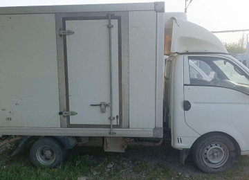Hunday H 100 Furqon Soyuducu yük maşını satılır. Rəngi -Ag.