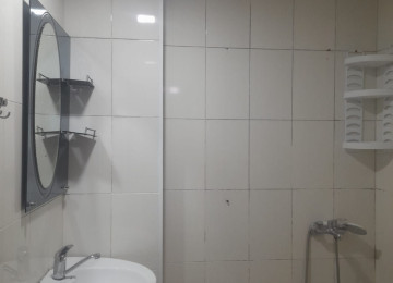 Riyyat ticaret Merkezinin yanl 3 otaq menzil kiraye verlir