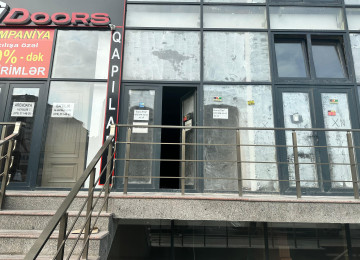 Tehsil Nazirliyi yaxınlığında obyekt satilir.