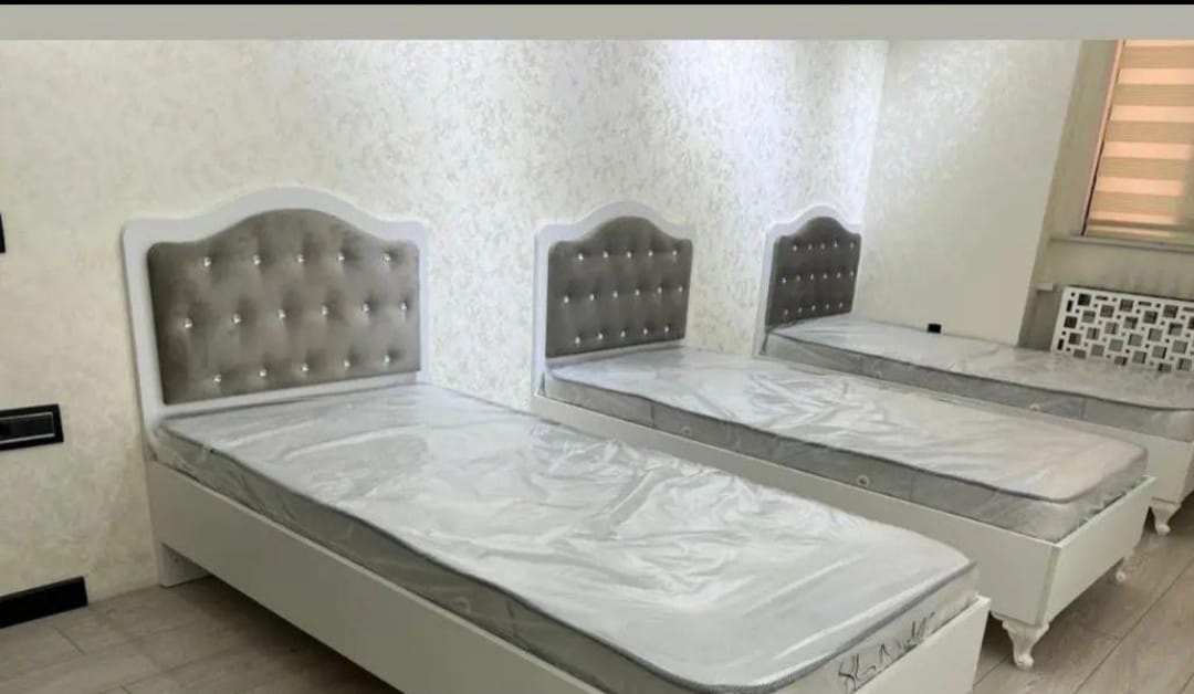 Tək çarpayı Sifarişlə hazırlanır Rəng seçimi var Matras