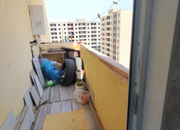 Saray qesebesi ve MTK Da 3 otaq menzil tecli satllr 80 kv