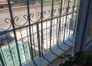 Xırdalanda yasmin parkin yani 1.4 sotun iceriisnde kürdsülü