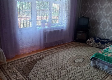 Xırdalanda yasmin parkin yani 1.4 sotun iceriisnde kürdsülü