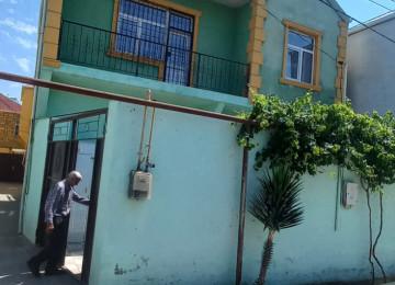 Xırdalanda yasmin parkin yani 1.4 sotun iceriisnde kürdsülü