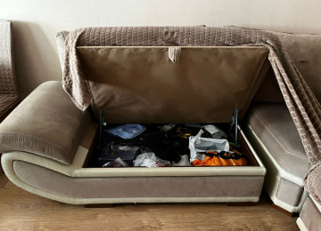 Künc divan açılır baza var qiymət 400 azn. Ünvan Sumqayıt.