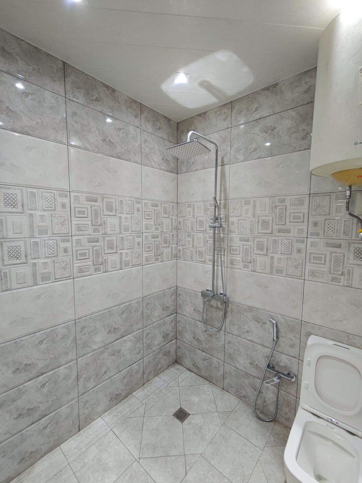 Xirdalan : AAF PARK 2 Otaq Menzil tecli satllr Qaz, su,