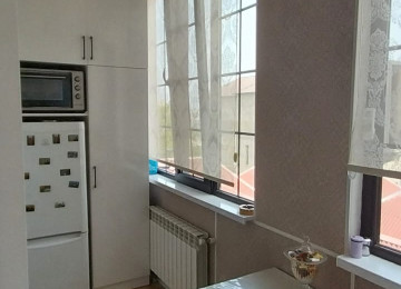 Xlrdalan 5 nomreli mektebin yanì 6/3 tam temirli kupcali