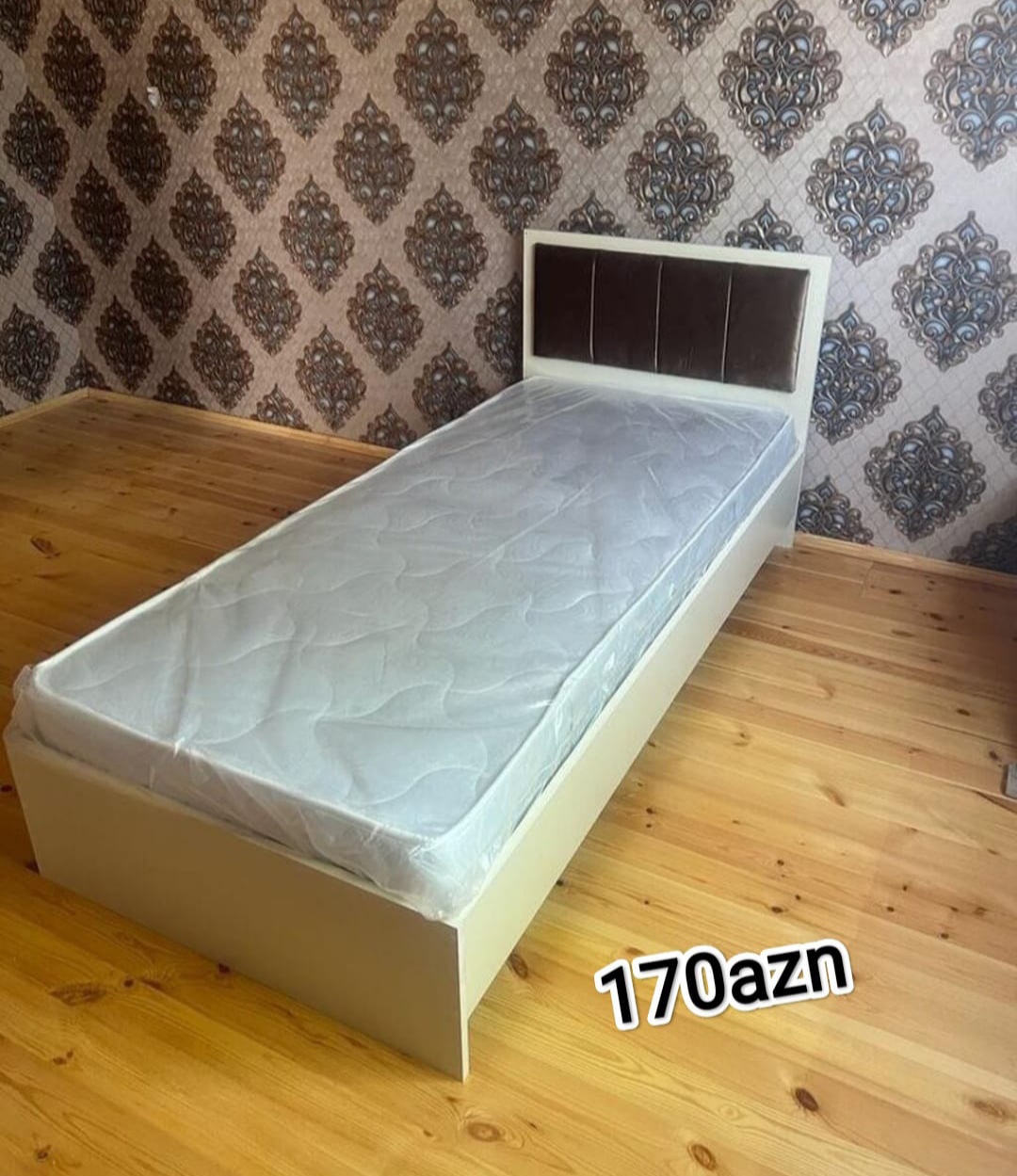 Çarpayı Sifarişlə hazırlanır Rəng seçimi var Ölçü 90/200sm