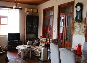 Ev maştağda yerləşir Neptun marketin yaxnliqi 12 sot torpaq