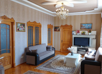 Gündəlik kirayə VILLA 3 geniş yataq otağı 1 rahat qonaq