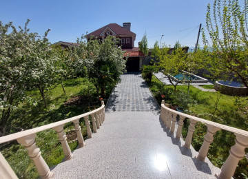 Gündəlik kirayə VILLA 3 geniş yataq otağı 1 rahat qonaq