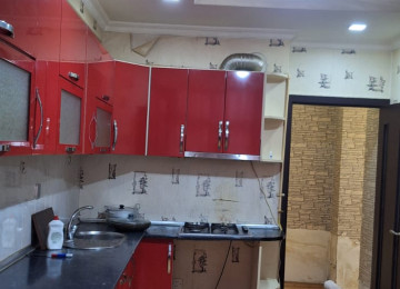 Riyyat ticaret Merkeznin yanl 2 otaq tam Temirli Menzil