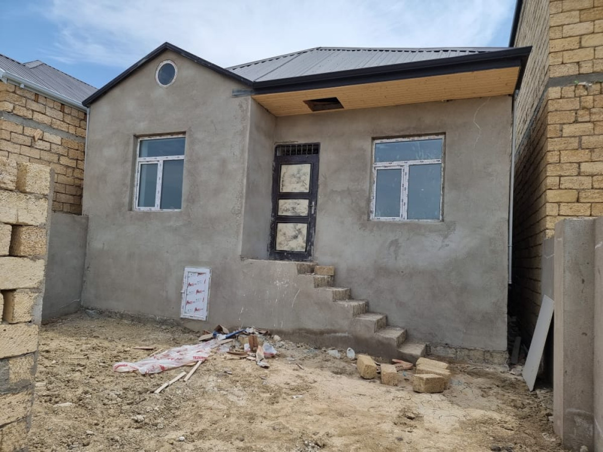 kreditle 2 otaqli heyet evi KREDITLE Faizsiz ilkin odeniw 13 min AZN odemekle