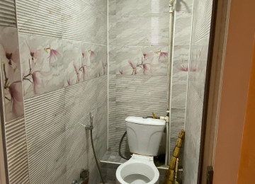 Naxçıvan MR, Culfa şəhərində, mərkəzdə təmirli mənzil