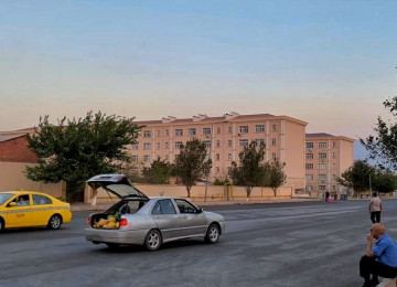 Naxçıvan MR, Culfa şəhərində, mərkəzdə təmirli mənzil