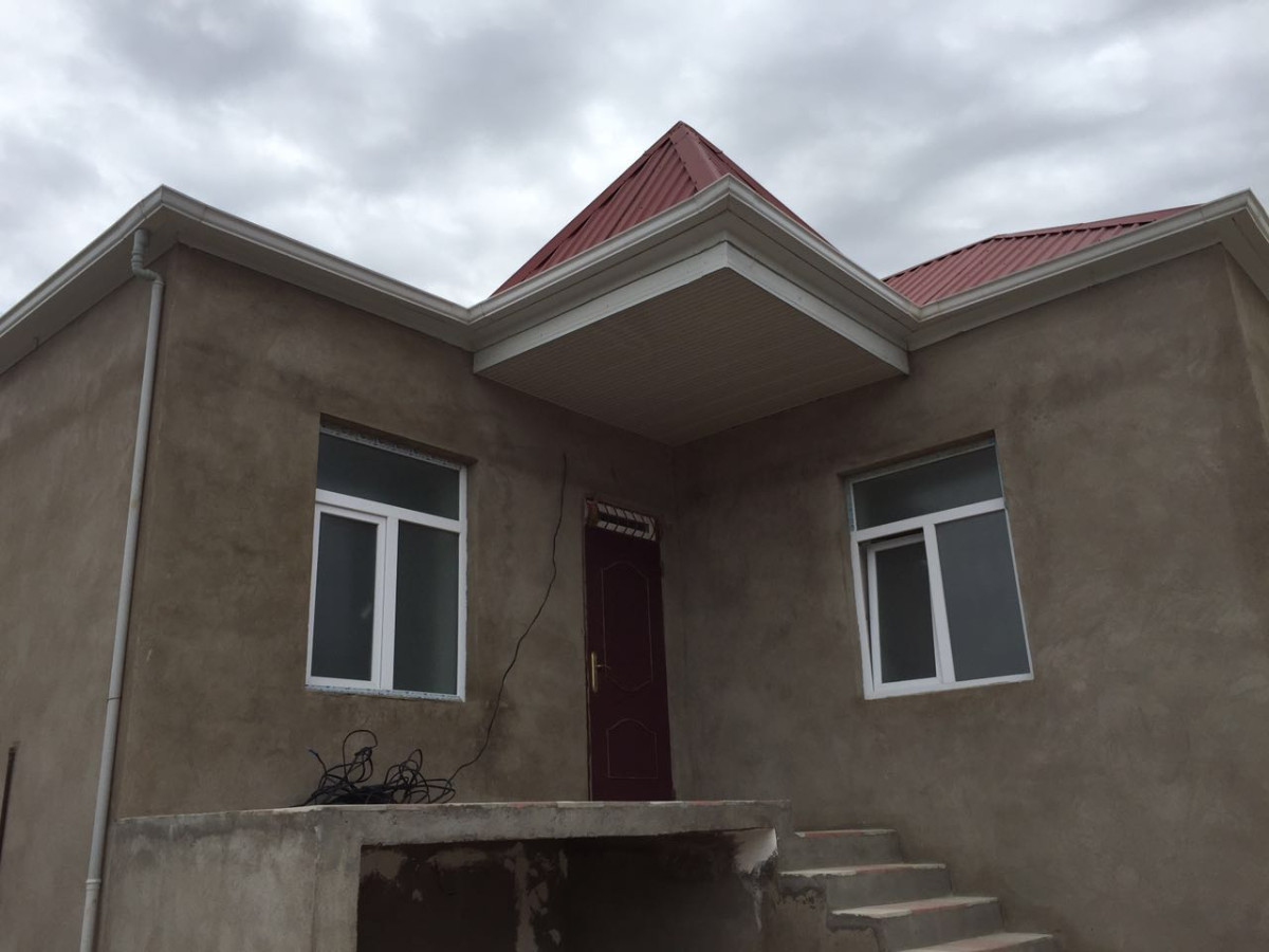 kreditle 3 otaqli heyet evi Serfeli qiymete KREDITLE Ilkin odenis 19 min AZN odemekle